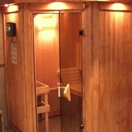 Relax & Sauna Apartahotel 3*